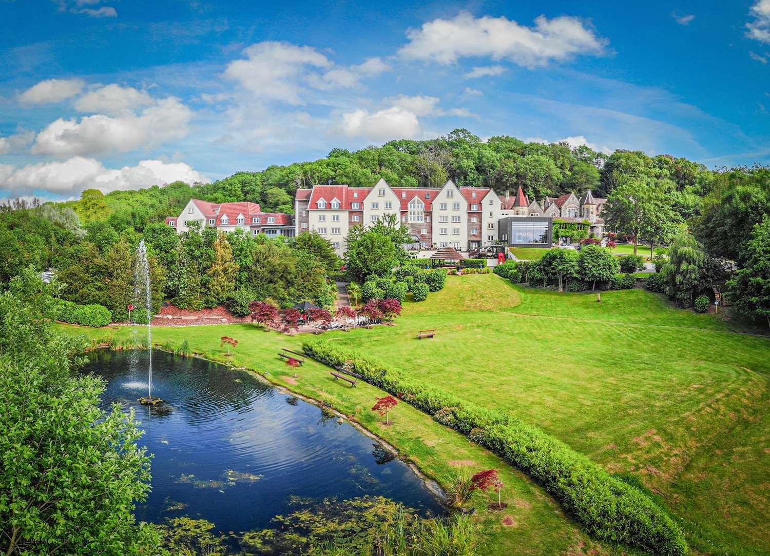 DoubleTree by Hilton Bristol South - Cadbury House — 9