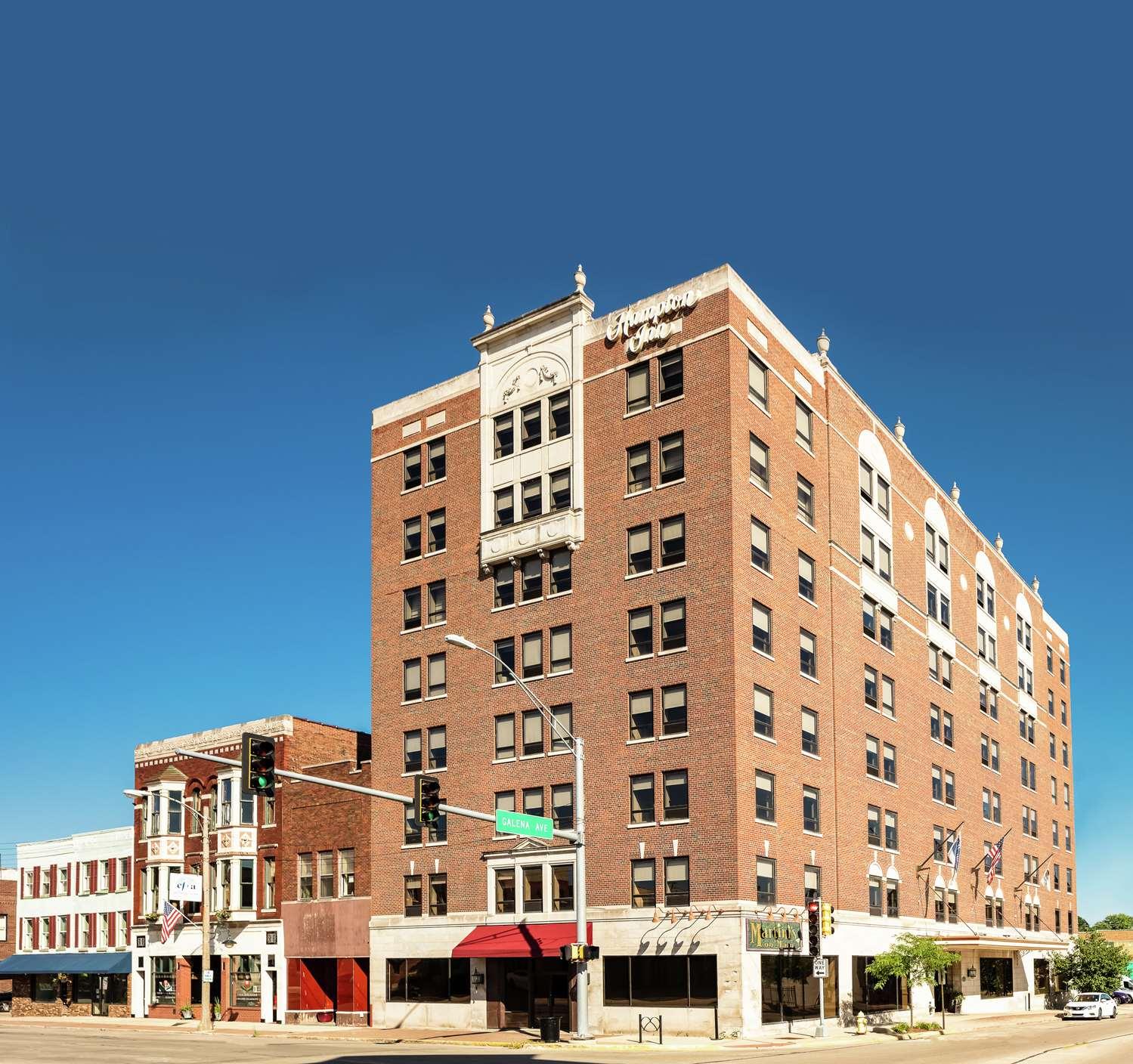 Hampton Inn Freeport — 3