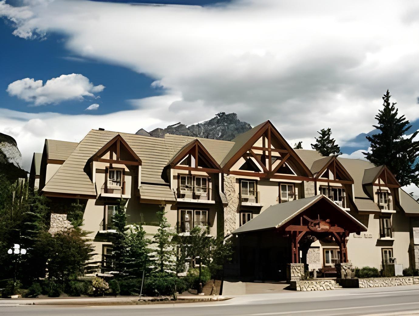 Banff Inn 83752 — 10