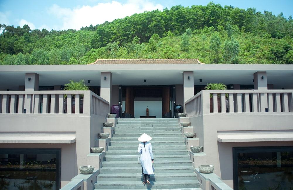 Vedana Lagoon Resort & Spa — 2