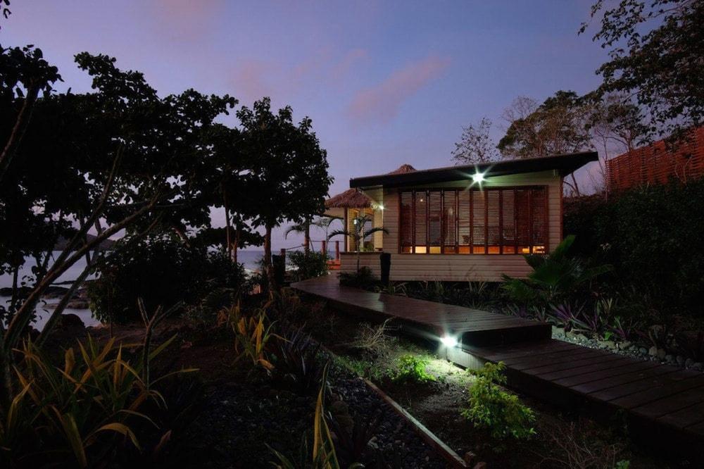 Nanuya Island Resort — 2