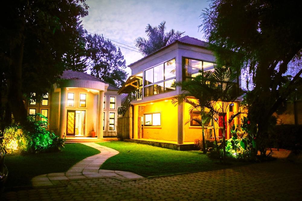 Zawadi House — 6