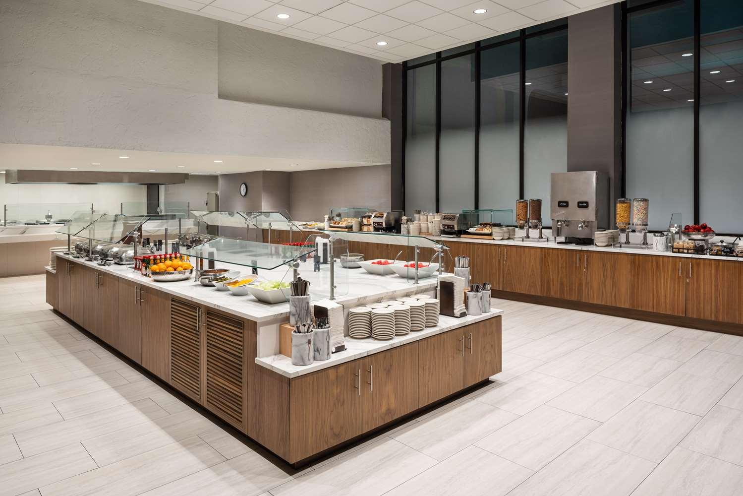 Embassy Suites Austin-Central — 7
