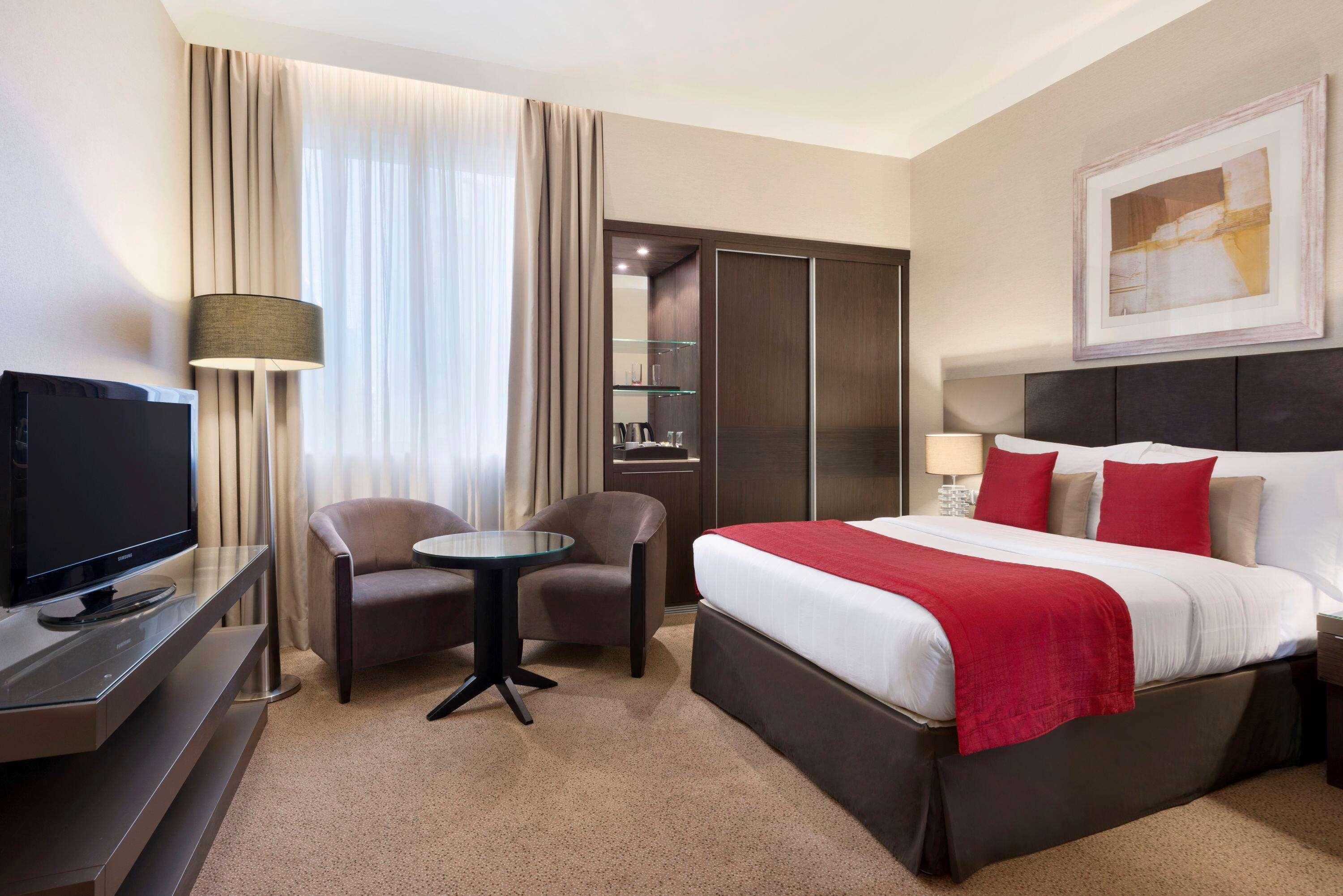 Ramada by Wyndham Abu Dhabi Downtown — 5