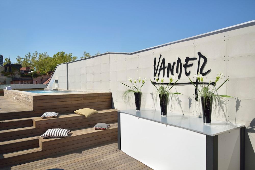 Vander Urbani Resort – A Member Of Design Hotels 923735 — 10