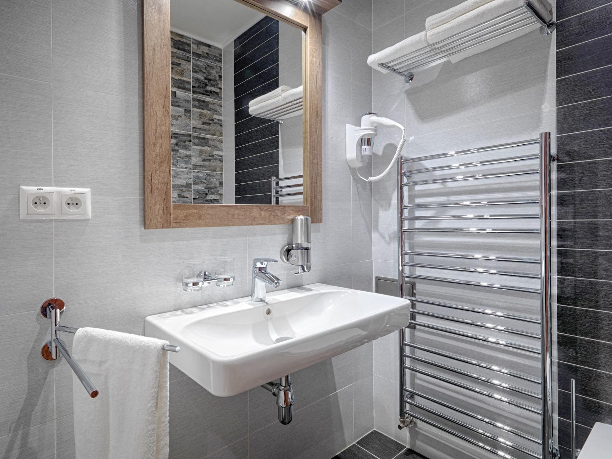 Hotel Viktor 1083828 — 9
