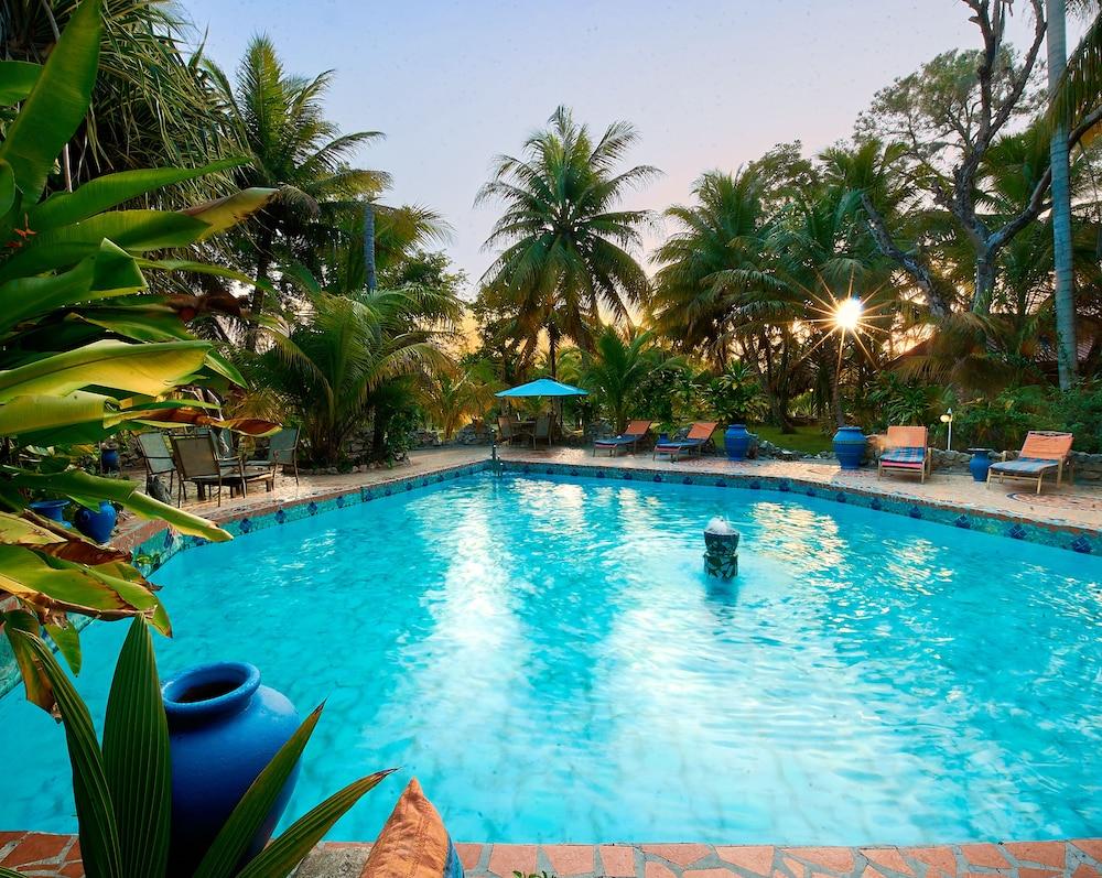 Abezza Resort — 5