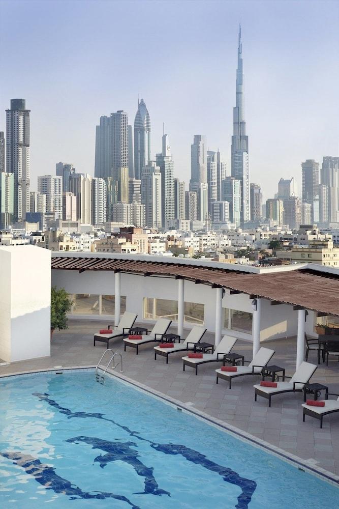 Jumeira Rotana Hotel — 2