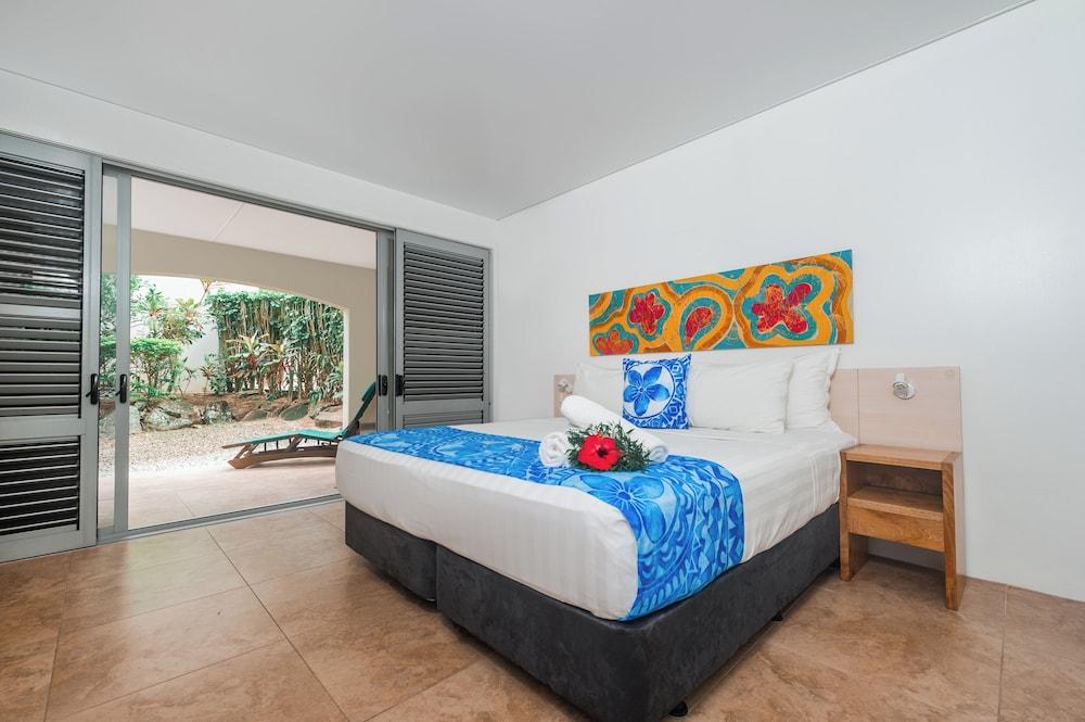 Sunset Resort — 6