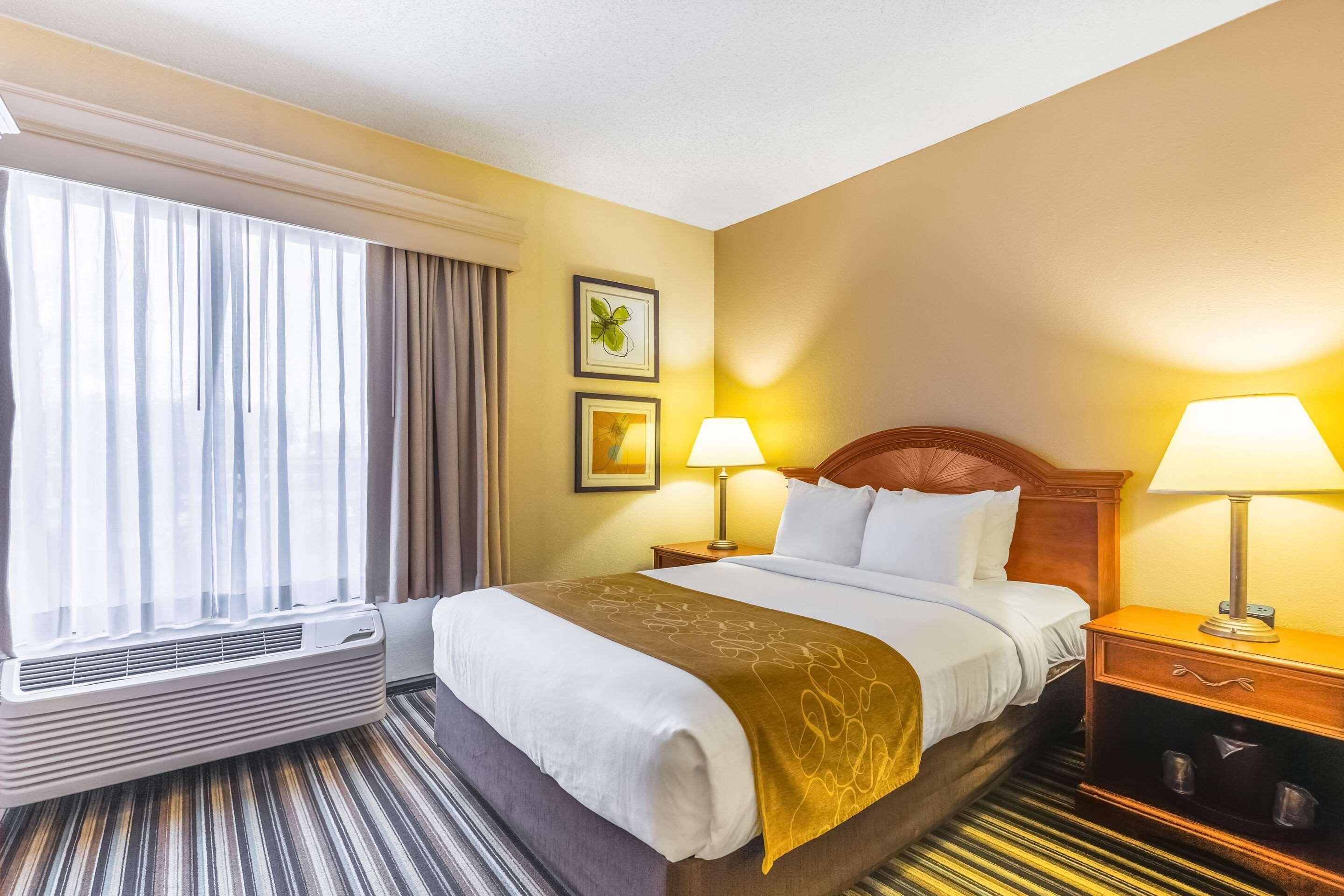 Comfort Suites Chesapeake - Norfolk — 8