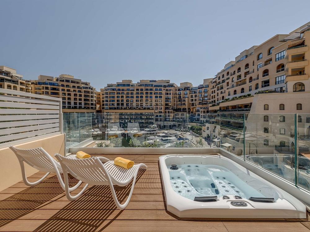HILTON MALTA — 8