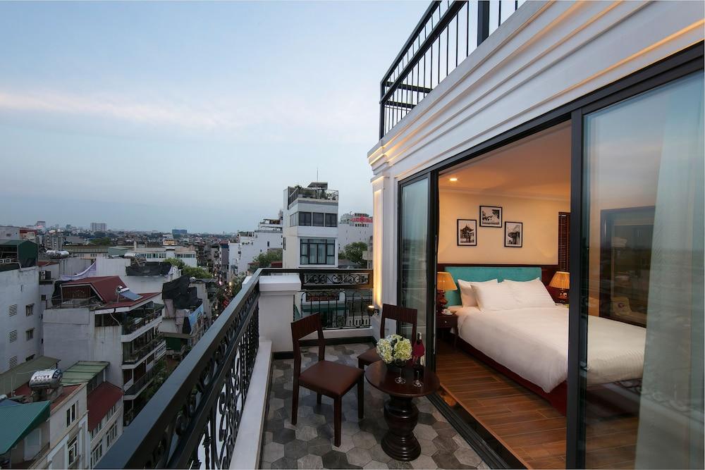 La Selva Premium Hotel — 2