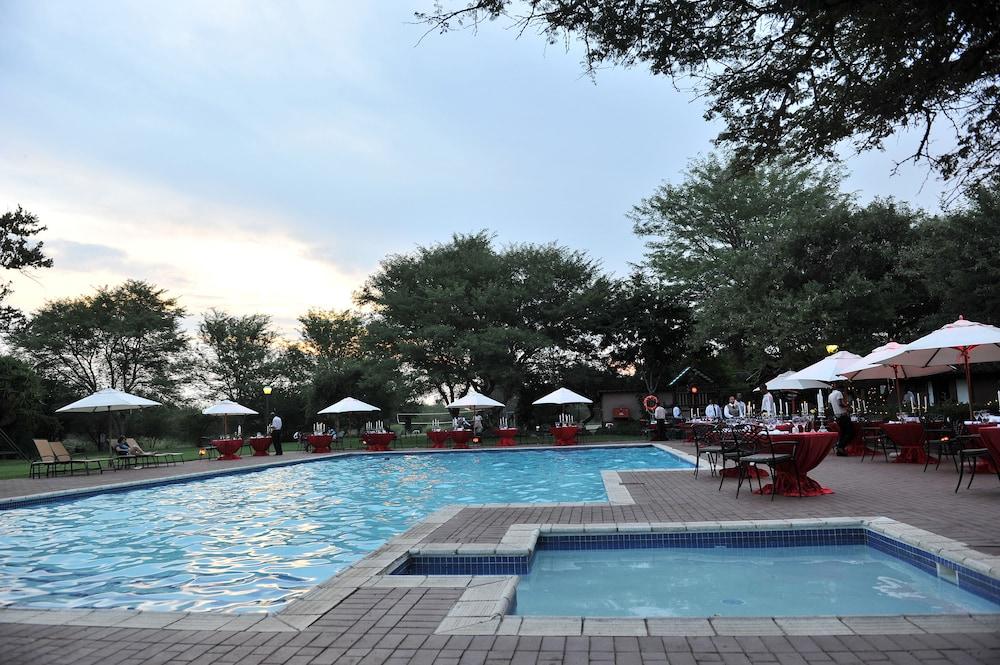 PEERMONT WALMONT AMBASSADOR (4 Star) AT THE GRAND PALM HOTEL, CASINO AND CONVENTION RESORT GABORONE — 10