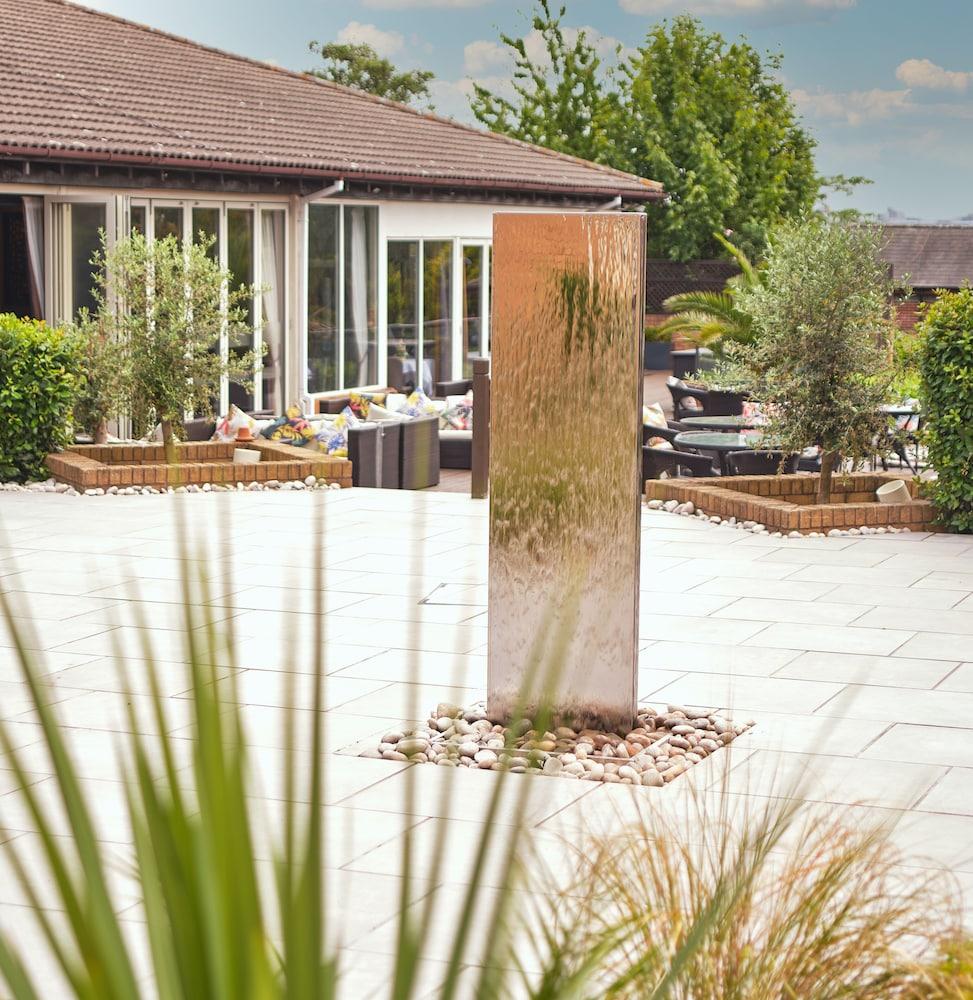 Mercure Milton Keynes — 3