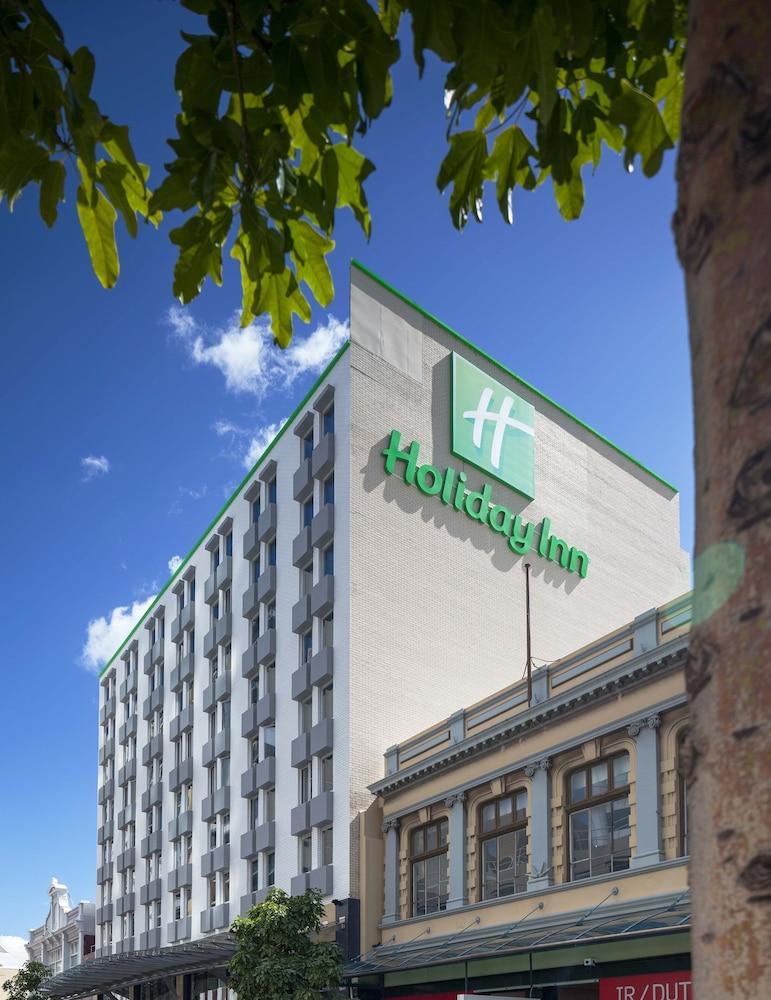 Holiday Inn Perth City Centre — 7