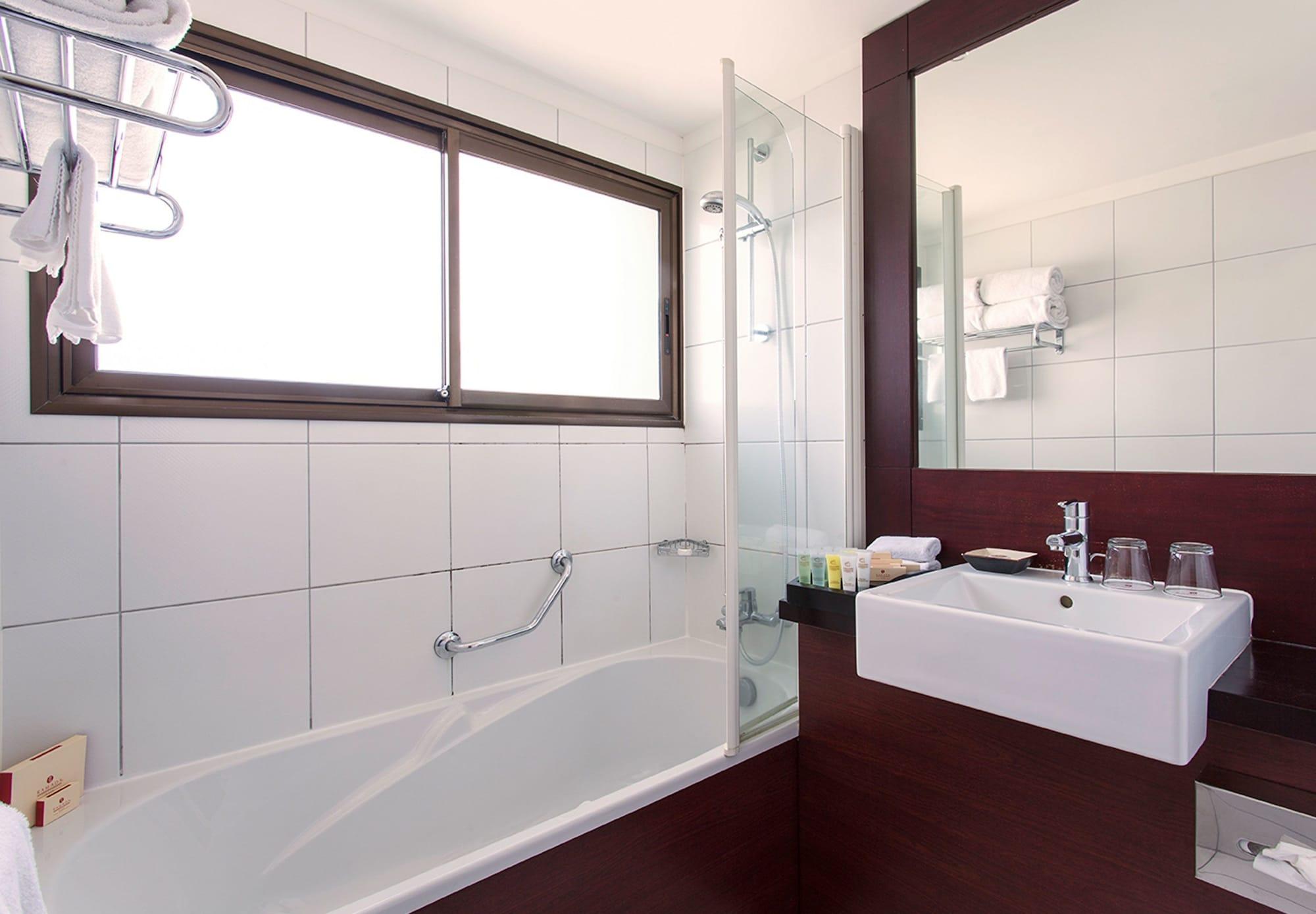 Ramada Hotel & Suites by Wyndham Noumea 958345 — 10