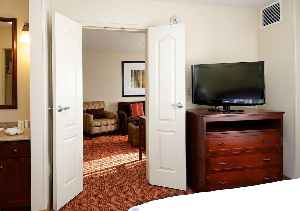Homewood Suites By Hilton Anchorage — 9