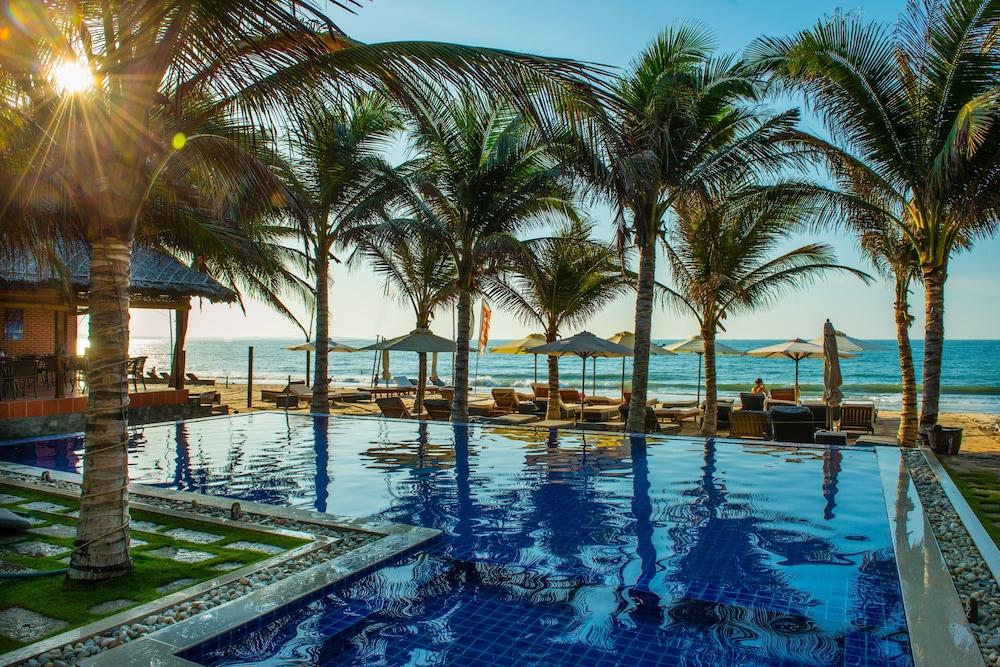 Ananda Resort 1218178 — 2