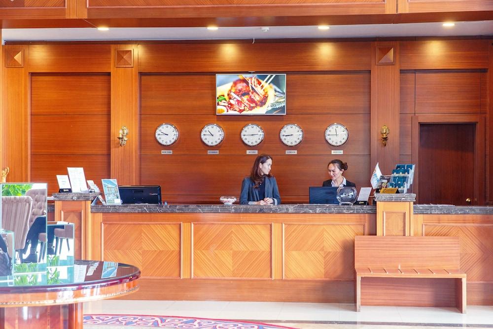 Diplomat Hotel & Business Center