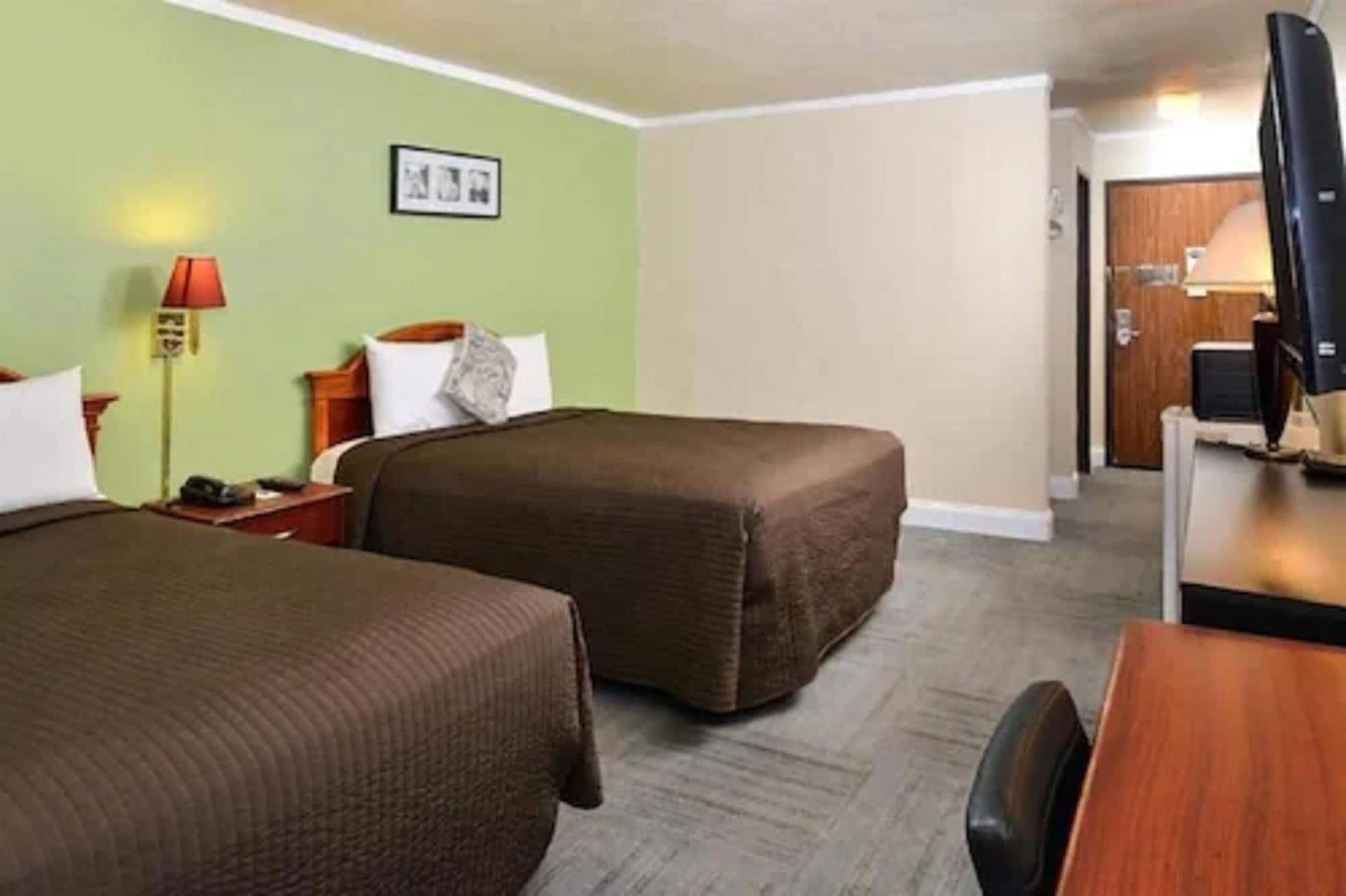 Abilene Whitten Inn — 6