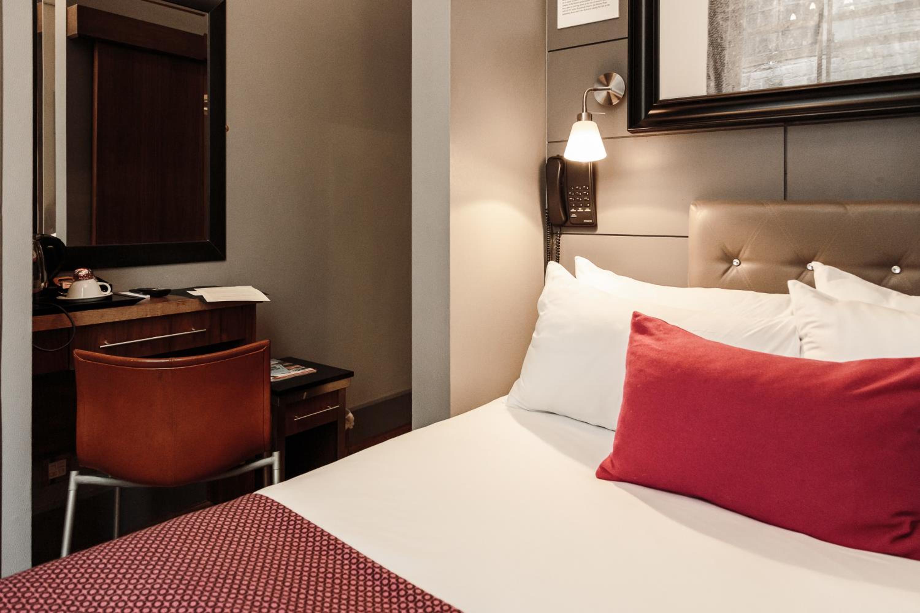 Angels Share Hotel — 10