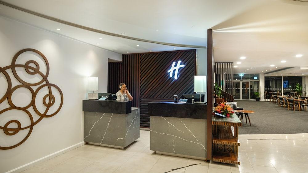 Holiday Inn Suva — 4
