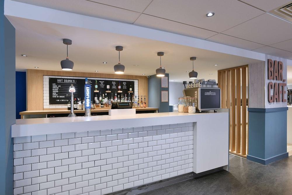 Travelodge Edinburgh Central — 4