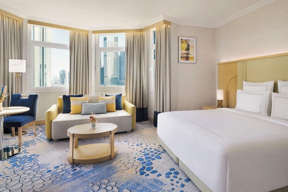 Swissotel Al Murooj Dubai — 5