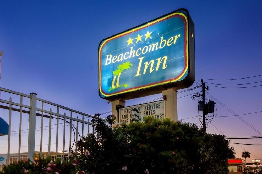Motel6 Galveston, TX - Beach/Seawall — 9