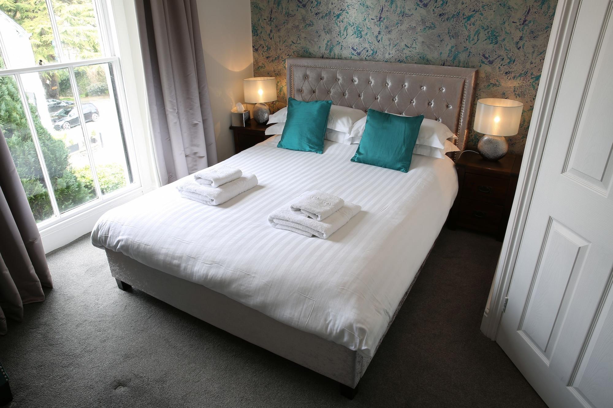 Latimer House — 5