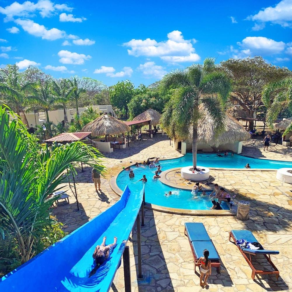 Surf Ranch Hotel & Resort 1187728