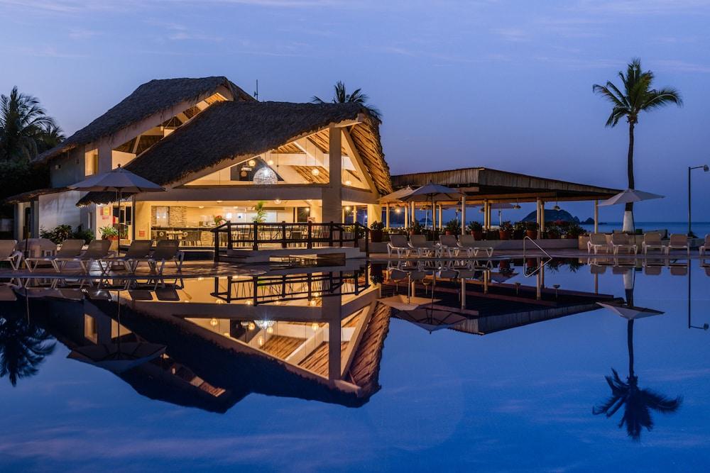 Krystal Ixtapa All Inclusive 108342 — 2