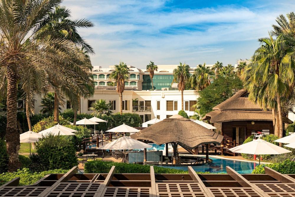 Le Meridien Dubai Hotel and Conference Centre