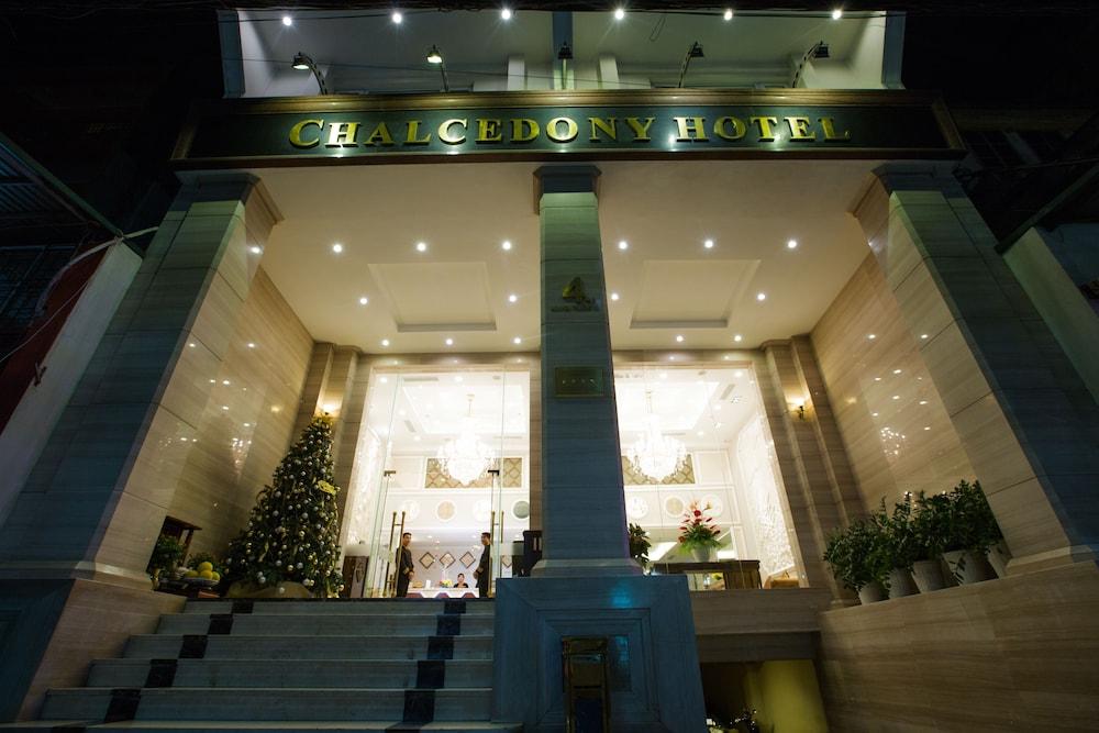 Chalcedony Hotel