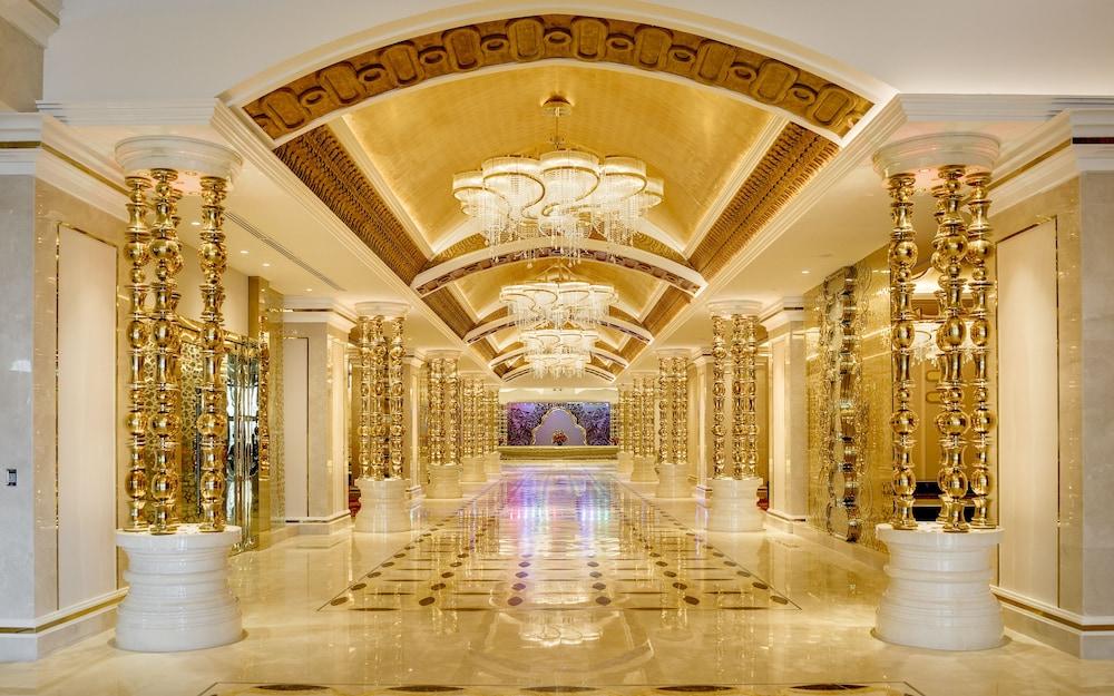 NagaWorld Hotel & Entertainment Complex 123954 — 6