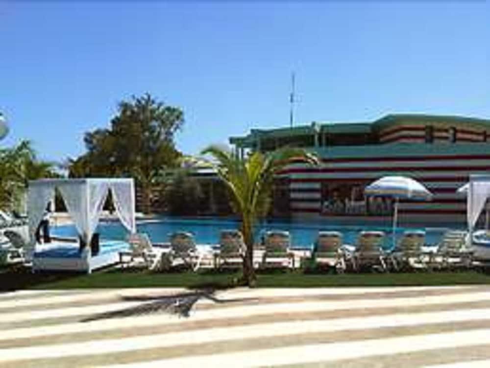 Hotel Les Amaryllis Saly — 4