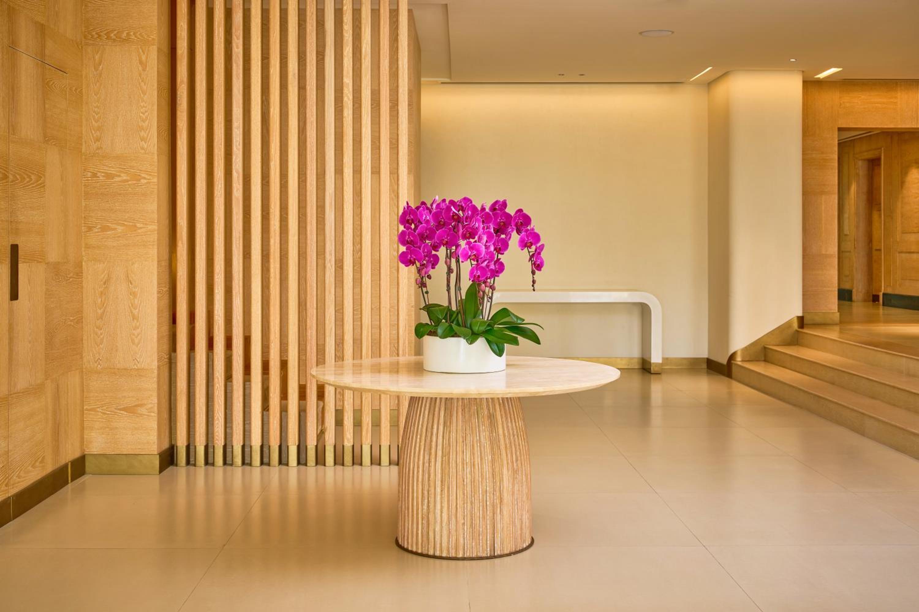 THE PALACE BOUTIQUE HOTEL 136204 — 9