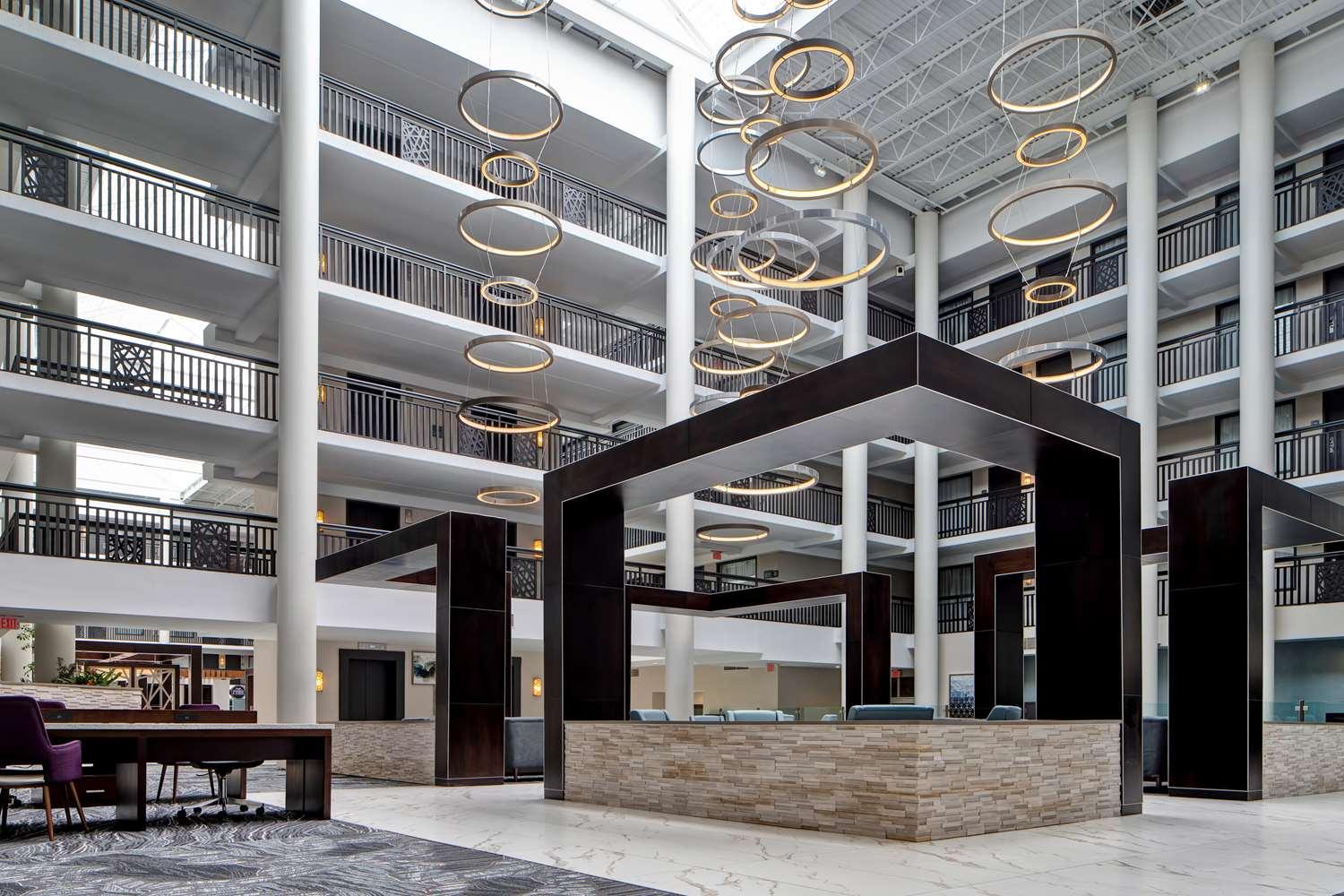 EMBASSY SUITES SYRACUSE