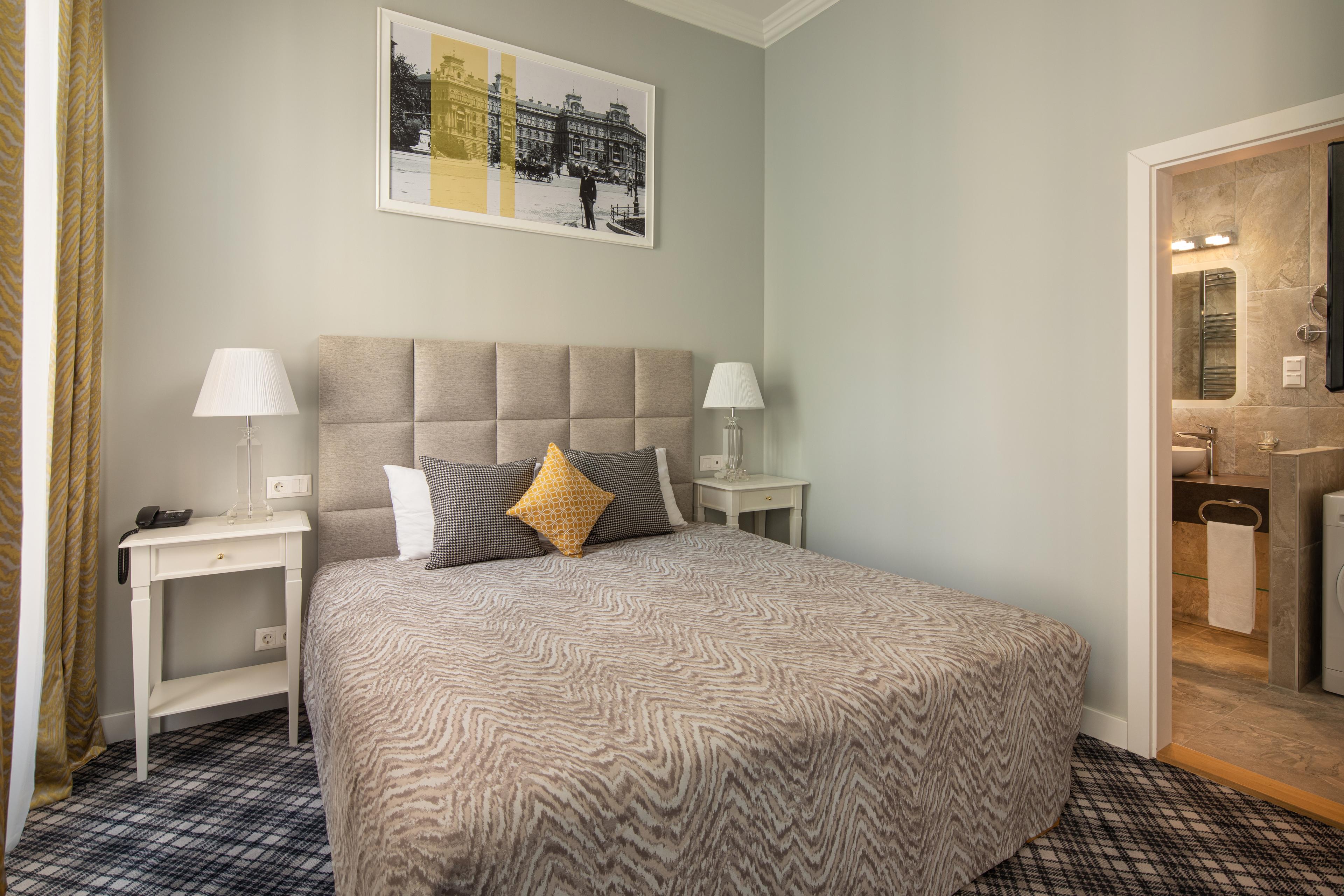 Mamaison Residence Izabella Budapest — 7