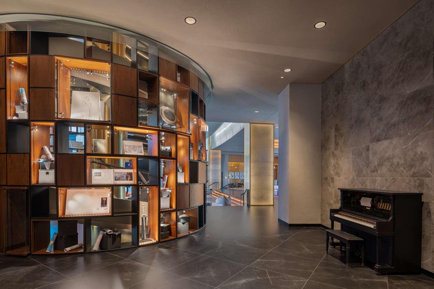The WB Abu Dhabi, Curio Collection by Hilton — 7