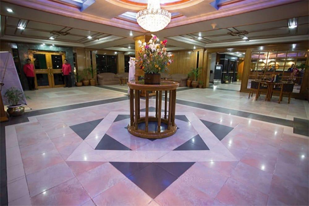 Agrabad Hotel — 4