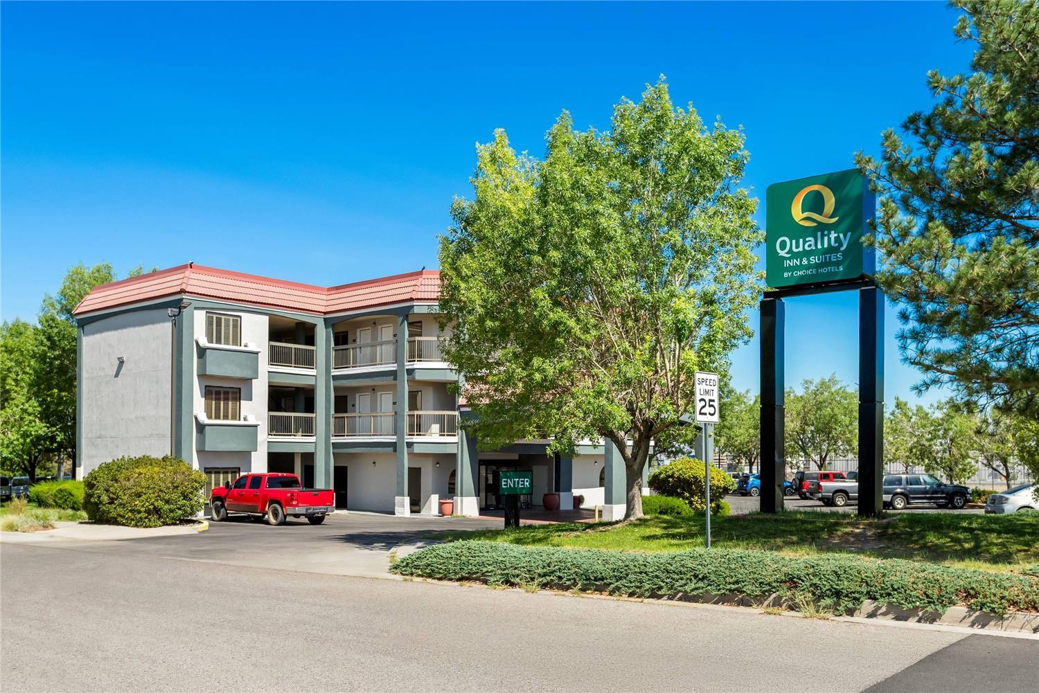 Quality Inn & Suites Sunport Airport Albuquerque — 2