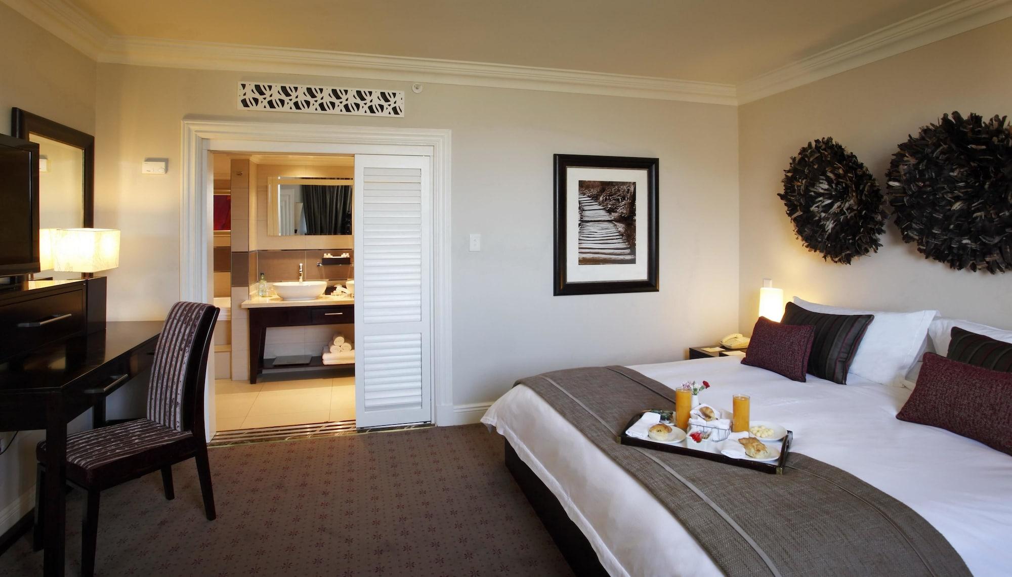 The Cascades Hotel at Sun City Resort — 10