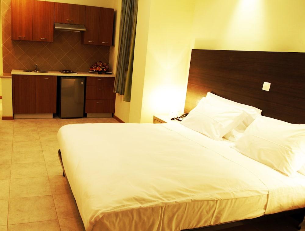 Reliance Hotel Apartment — 6