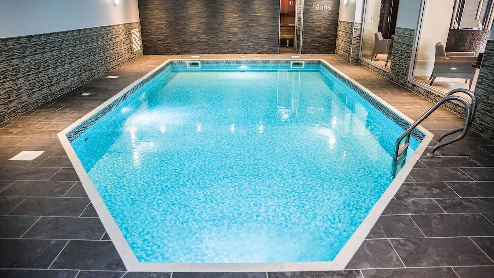 Gomersal Park Hotel — 3
