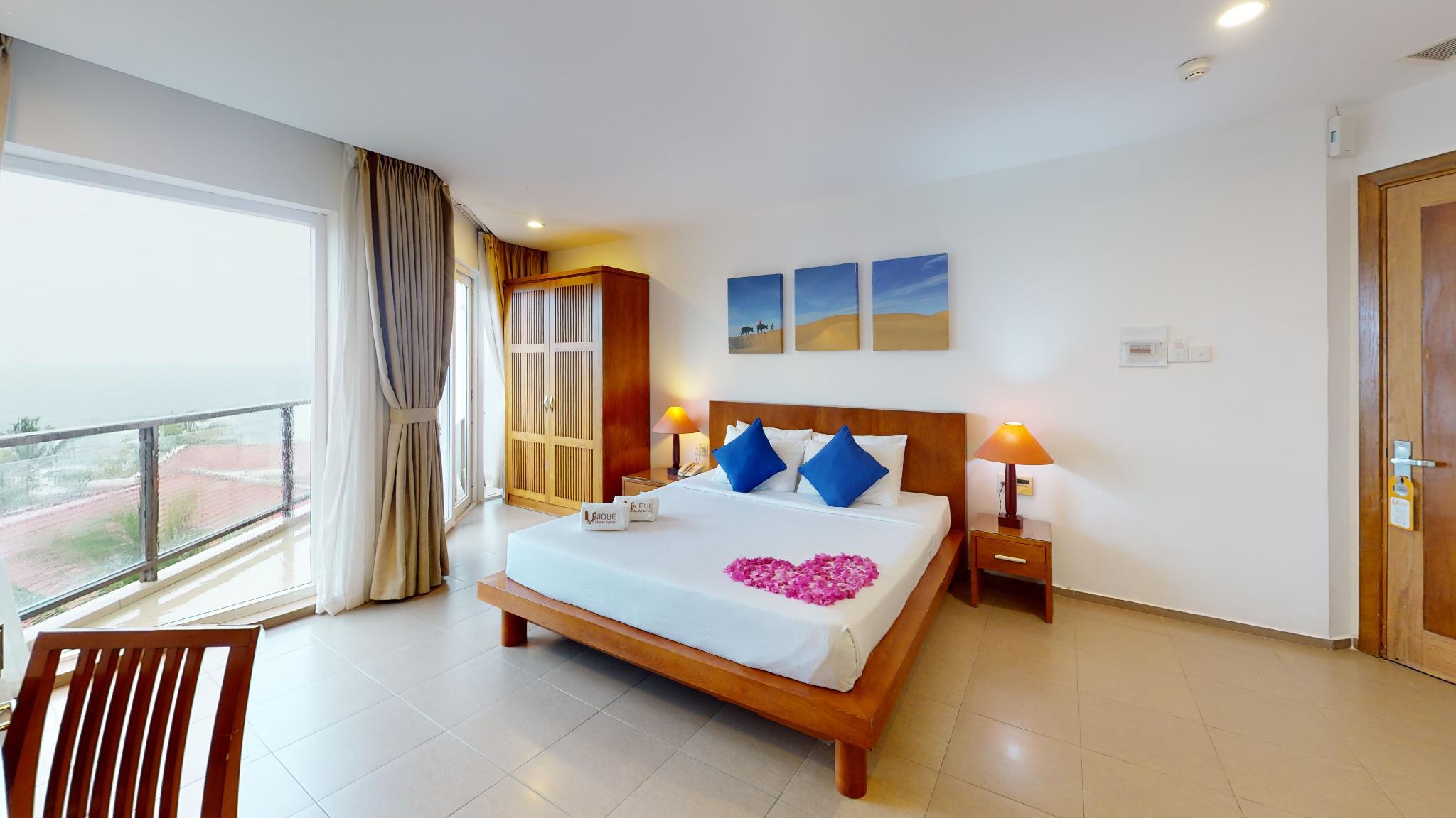 Unique Mui Ne Resort — 9