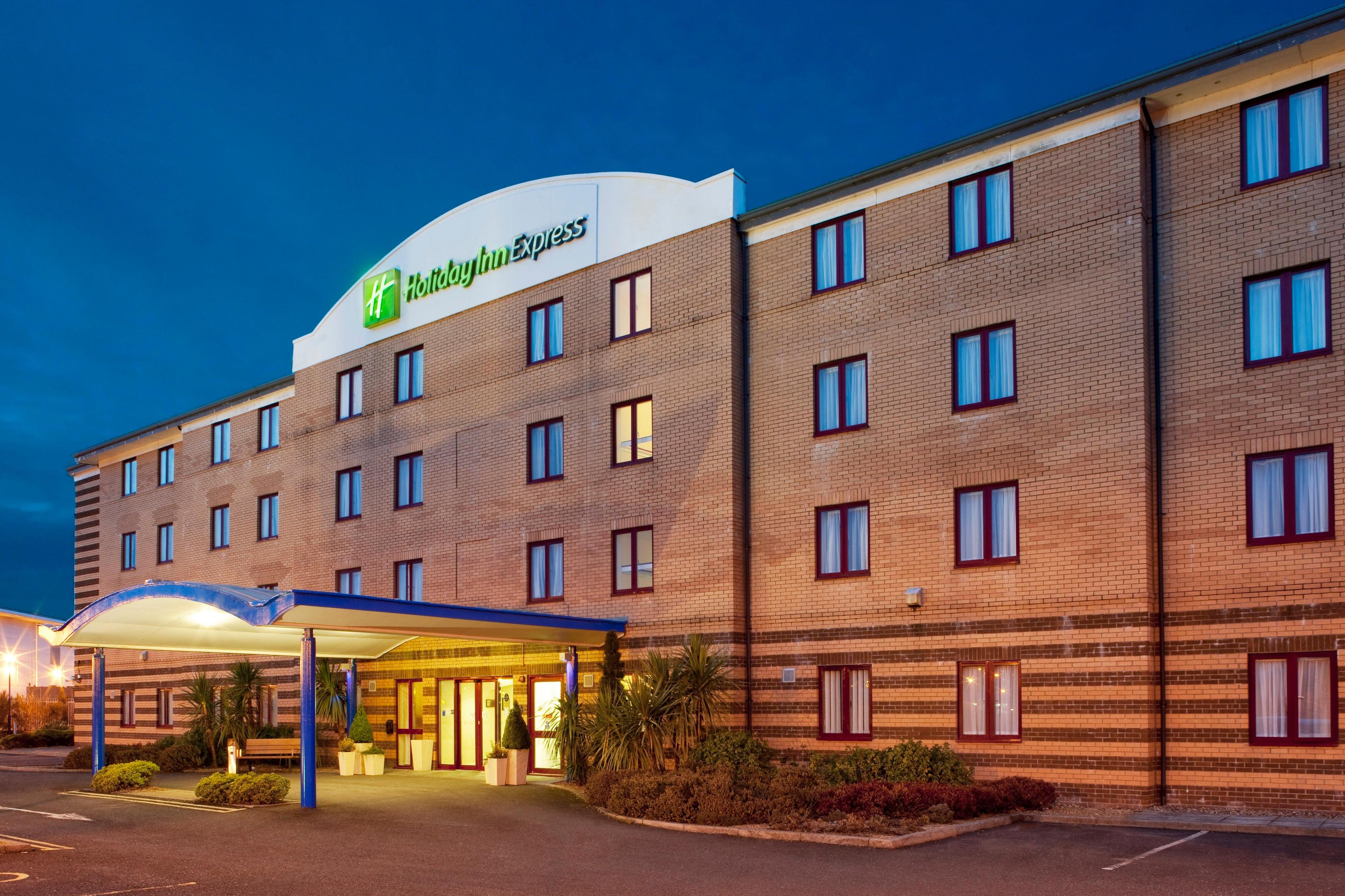 EXPRESS BY HOLIDAY INN GREENOCK — 2