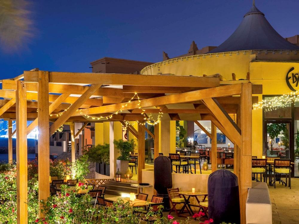 Novotel Al Dana Resort — 9