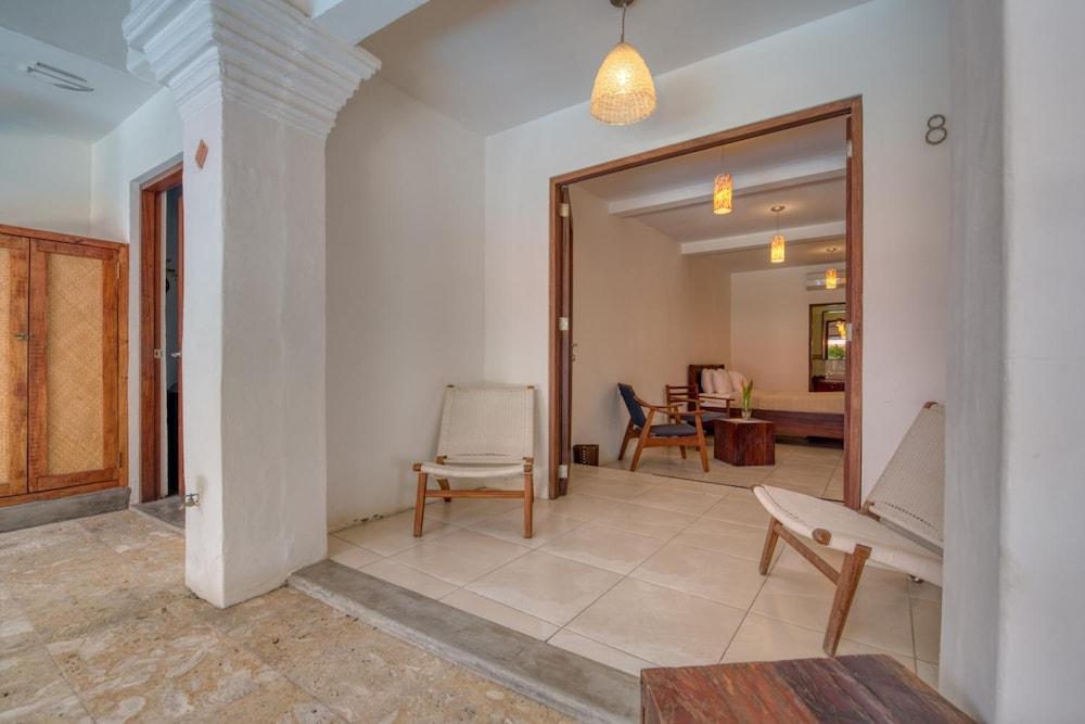 Hotel Alcazar 1182108 — 5