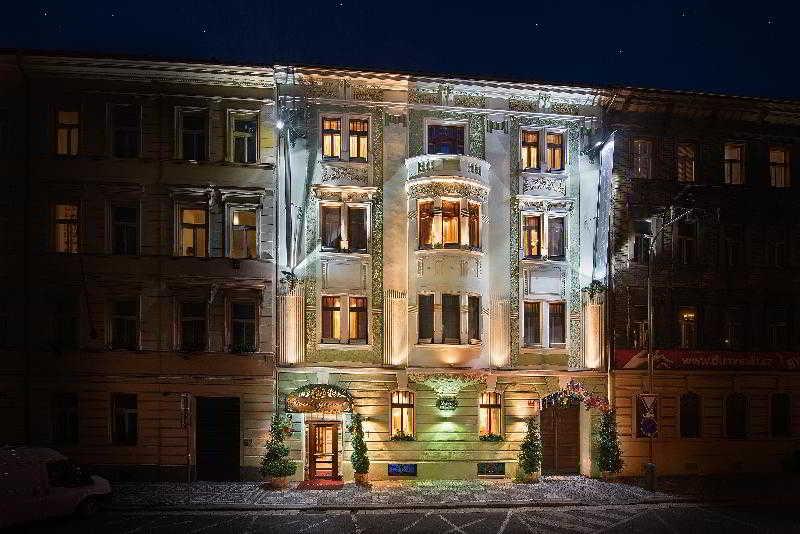 HOTEL GENERAL 113222 — 1